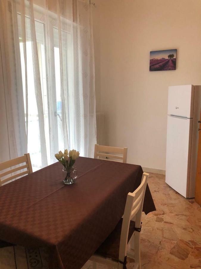 Casa Lucia Apartment Mestre Bagian luar foto