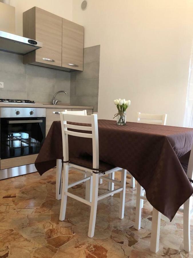 Casa Lucia Apartment Mestre Bagian luar foto
